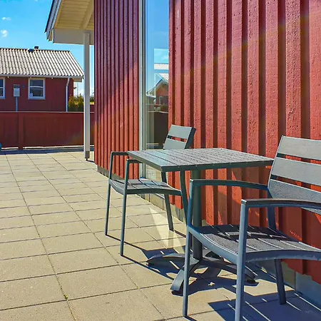 Pet Friendly In Sydals With Wifi Mommark