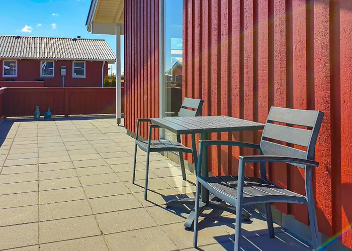 Pet Friendly In Sydals With Wifi Mommark